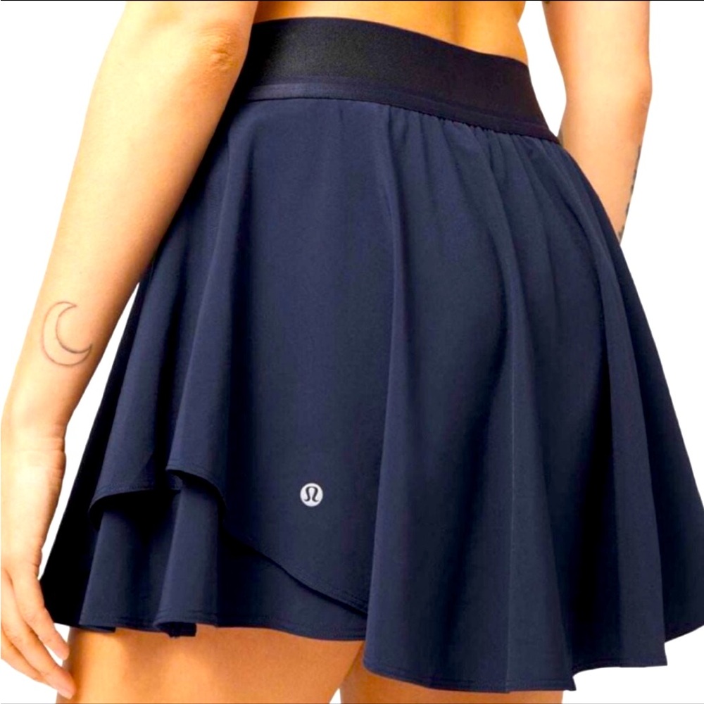 NWT - Lululemon Court Rival HR Skirt Navy Sz.6 Tall - Picture 1 of 9